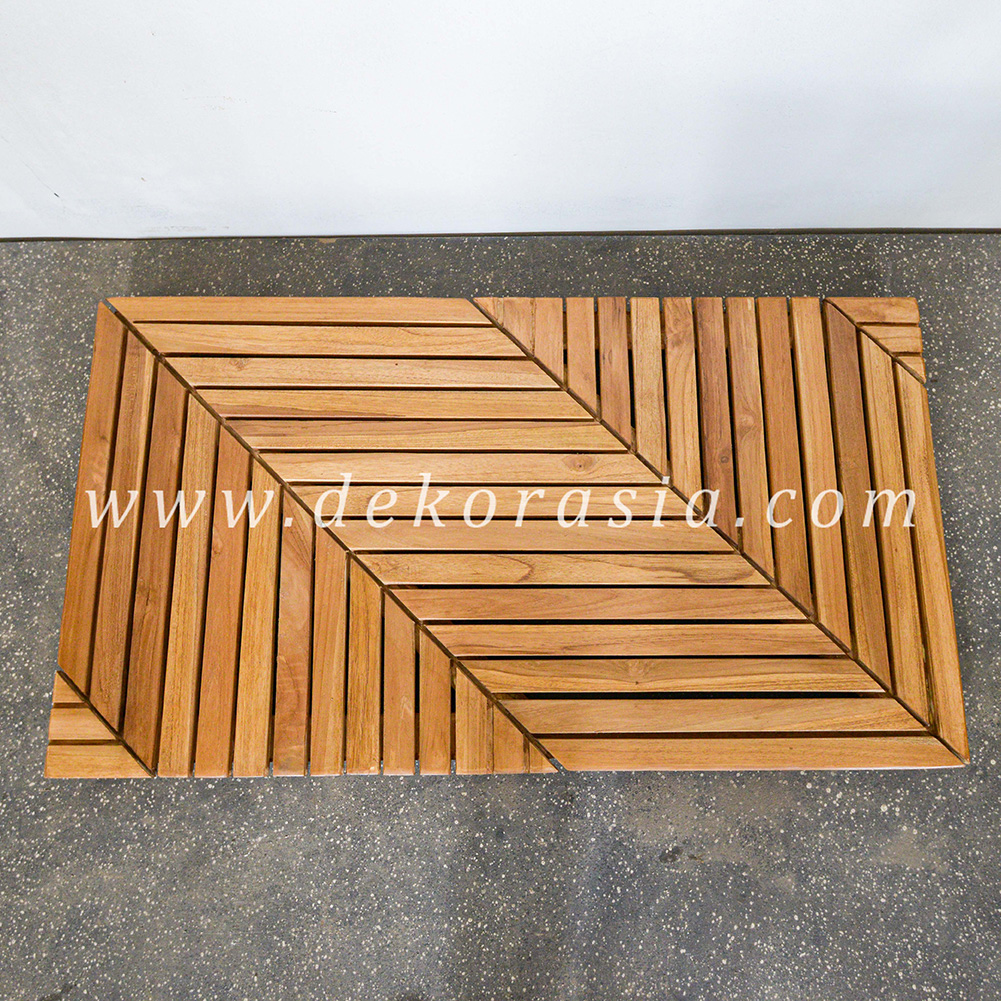Teak Shower Mat - Niveau
